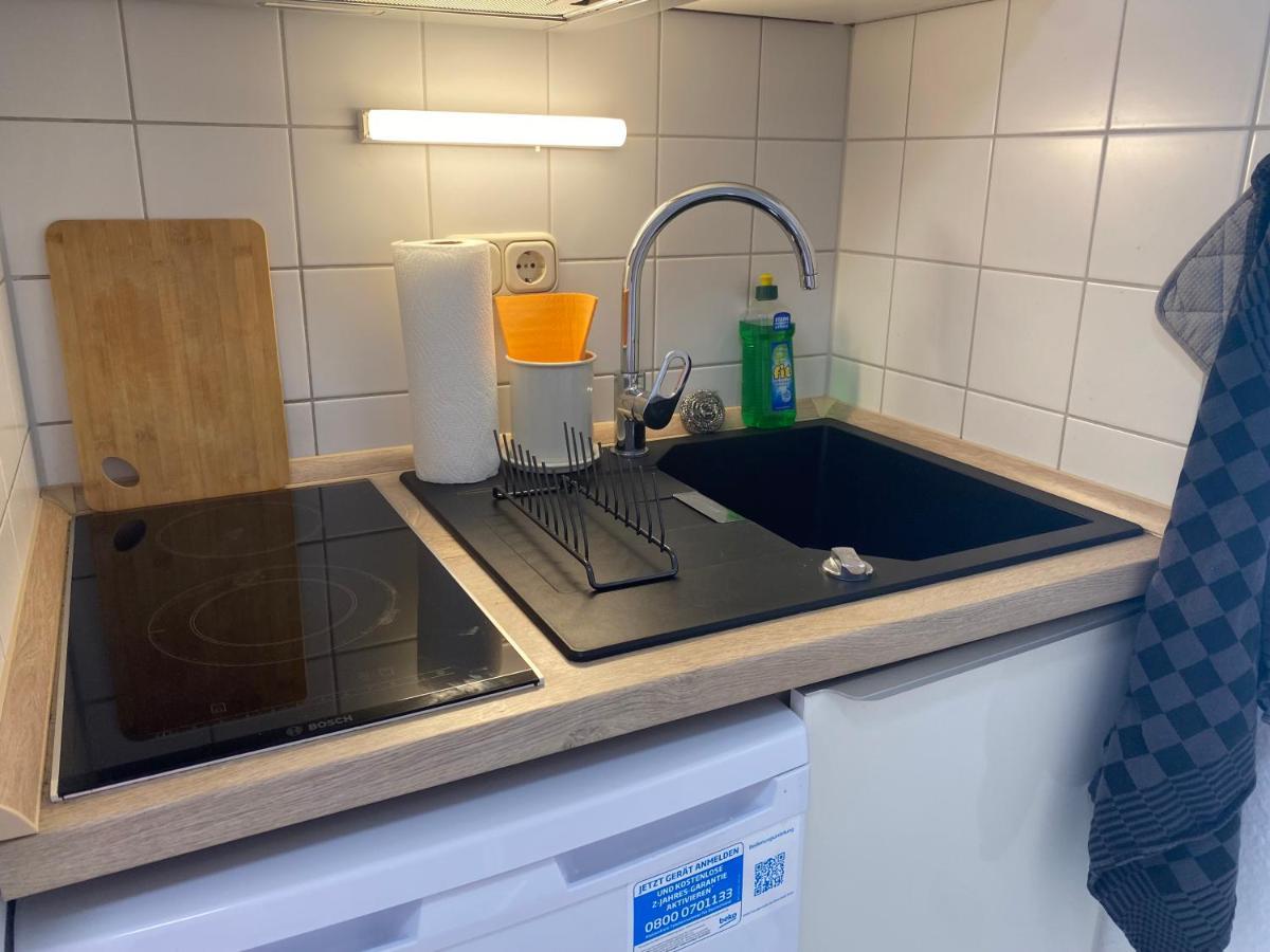 Charming Apartment - Balcony - Wifi - Kitchen Magdeburg Luaran gambar
