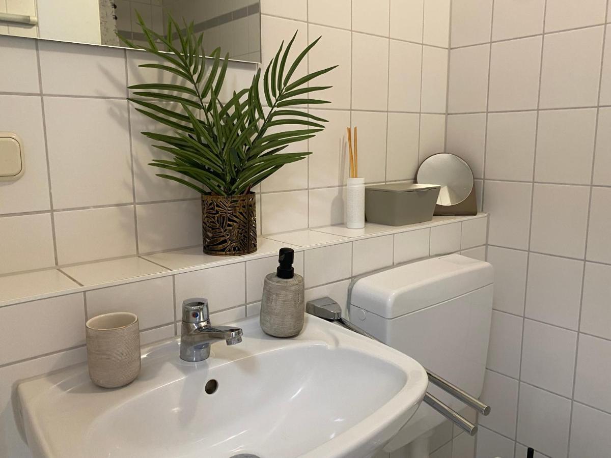 Charming Apartment - Balcony - Wifi - Kitchen Magdeburg Luaran gambar